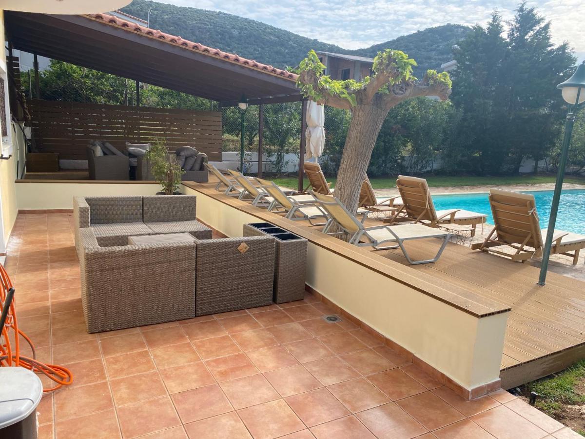 Relaxing Villa With Swimming Pool And Garden Agios Georgios (Attica) Exterior foto