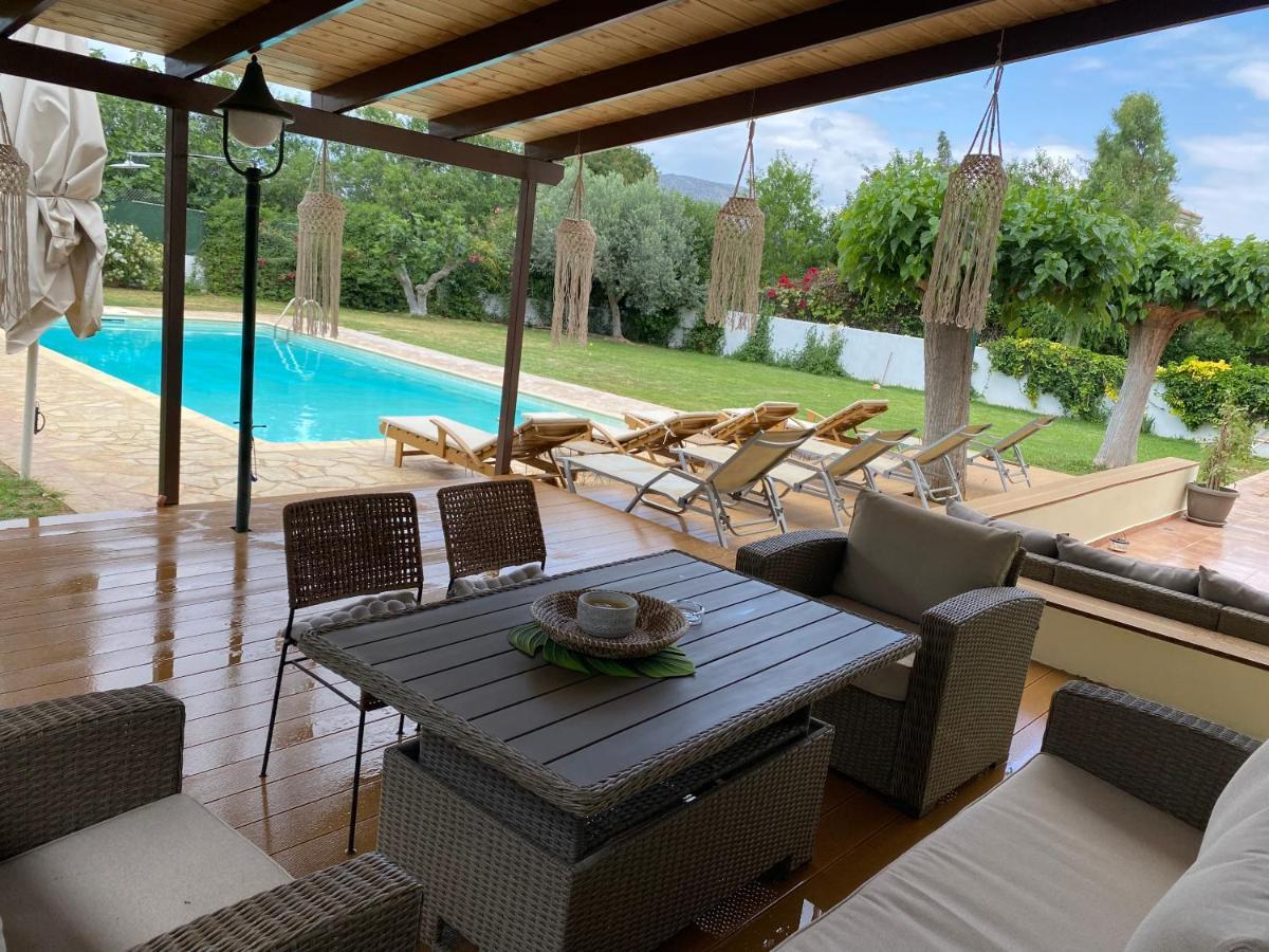 Relaxing Villa With Swimming Pool And Garden Agios Georgios (Attica) Exterior foto