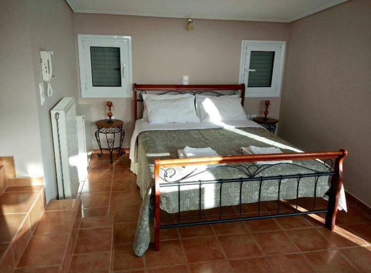 Relaxing Villa With Swimming Pool And Garden Agios Georgios (Attica) Exterior foto